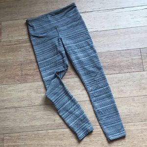 Athleta Jacquard Chaturanga Leggings